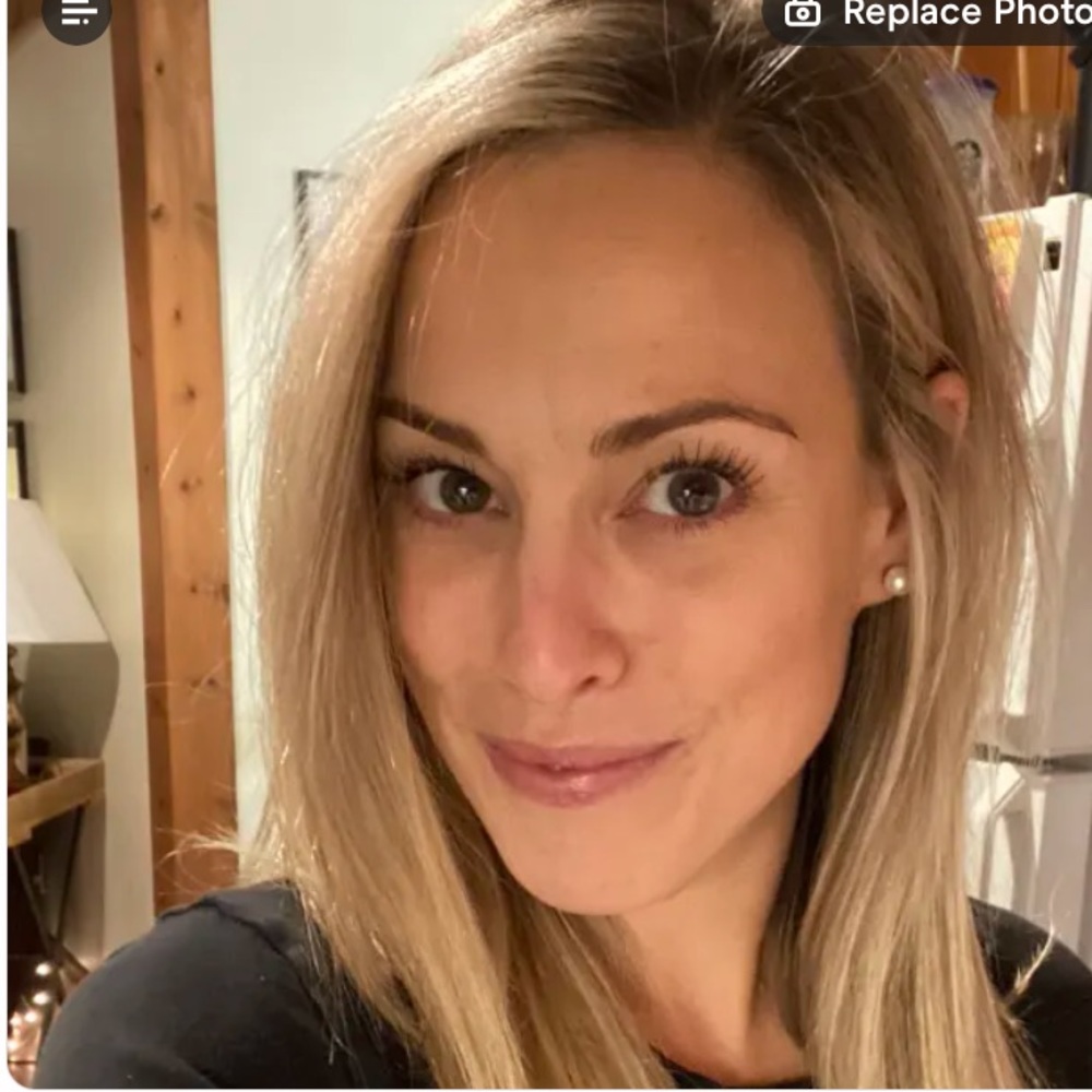 Meet your Posher, Marissa